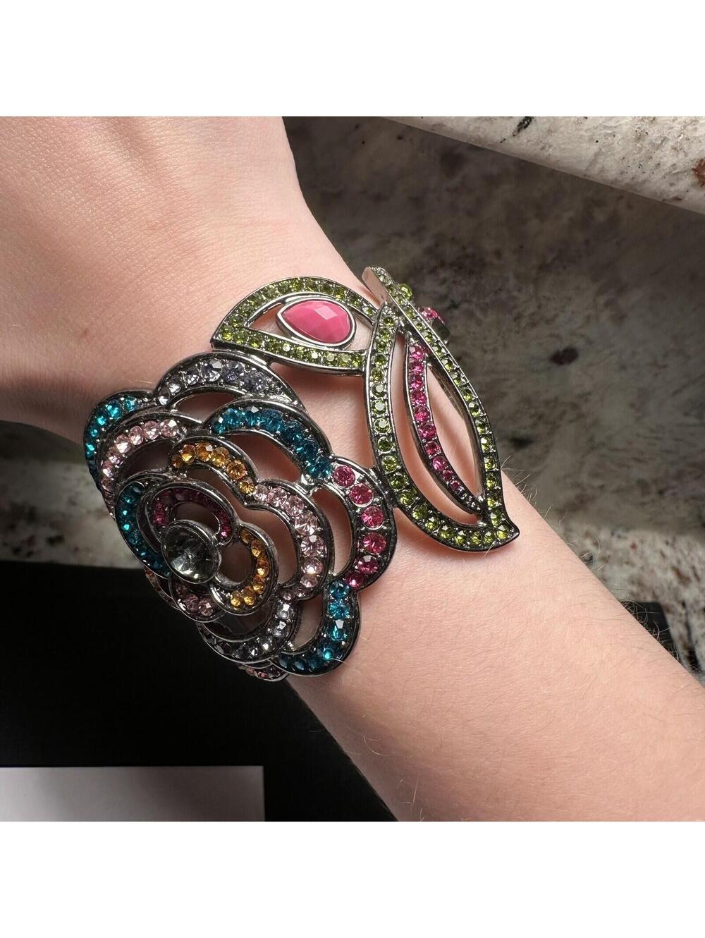 Gunmetal Tone & Rhinestone Flower Hinged Cuff Bangle Bracelet 6 3/4 Inch